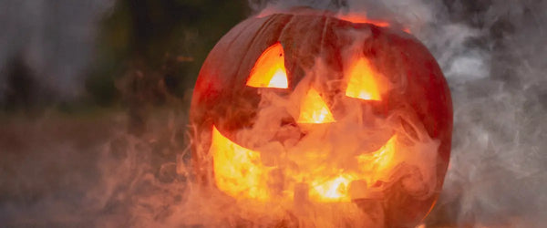 A jack-o-lantern in the mist