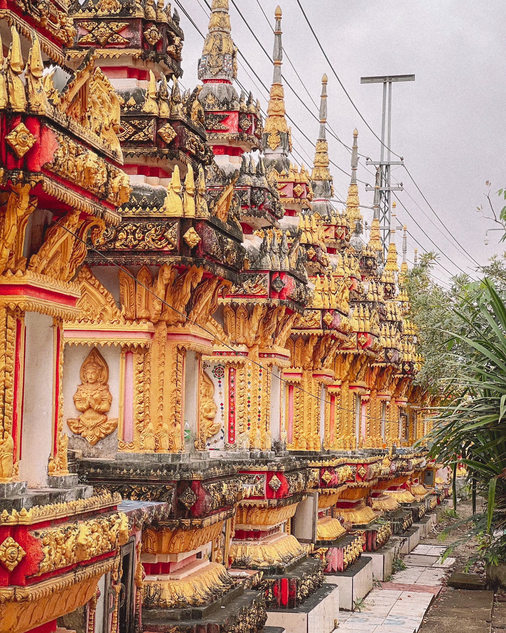 Temple in Laos promoting SIMOVO eSIMs