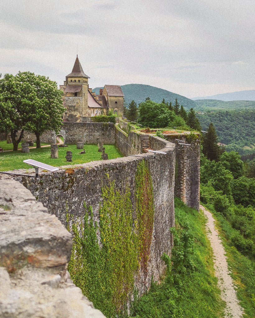 Buy a travel eSIM for Bosnia Herzegovina