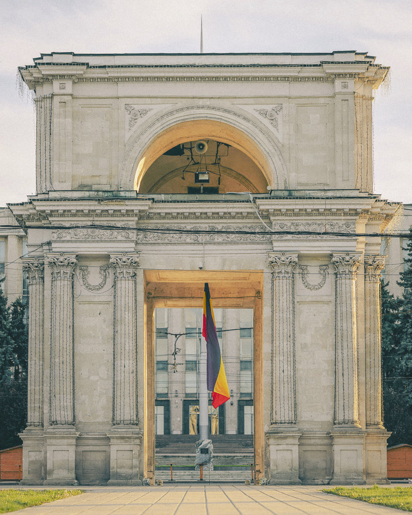 Buy a travel eSIM for Moldova