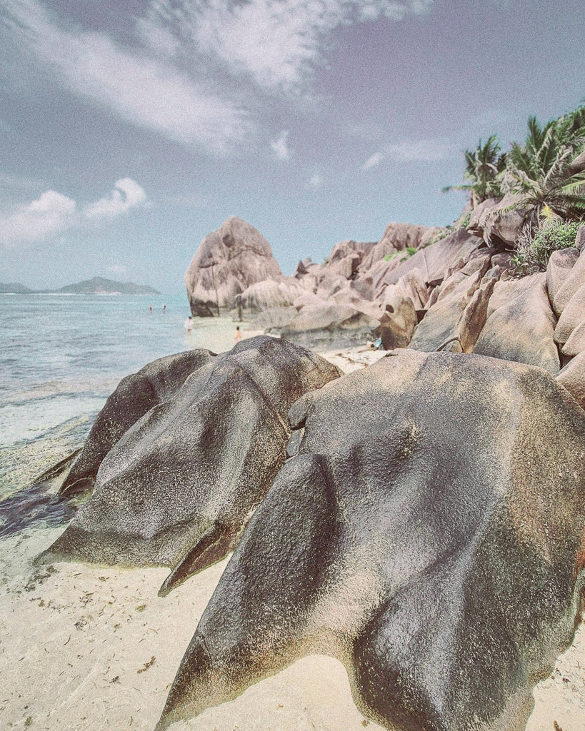 Buy a travel eSIM for Seychelles