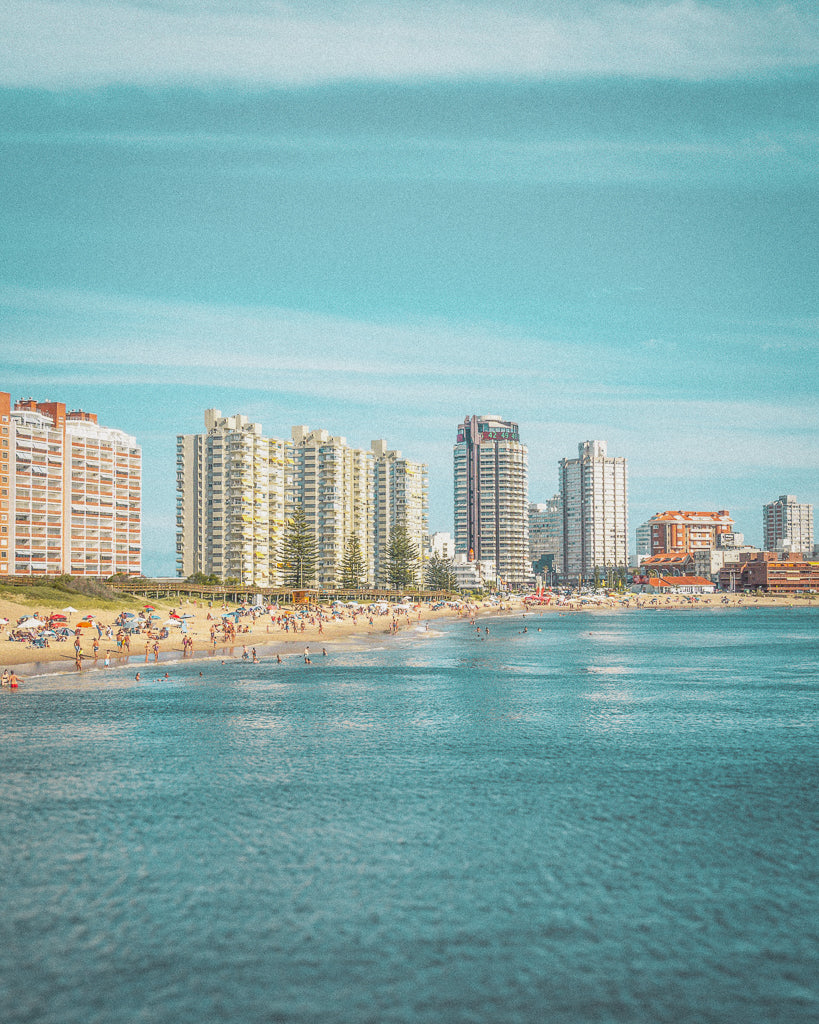 Buy a travel eSIM for Uruguay