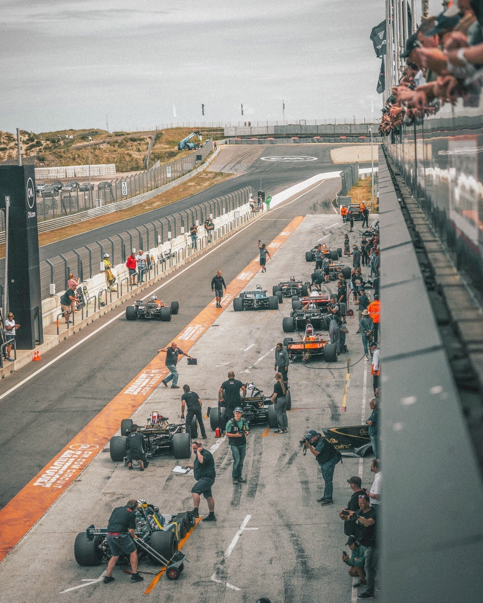 Get an eSIM for the Dutch Grand-Prix