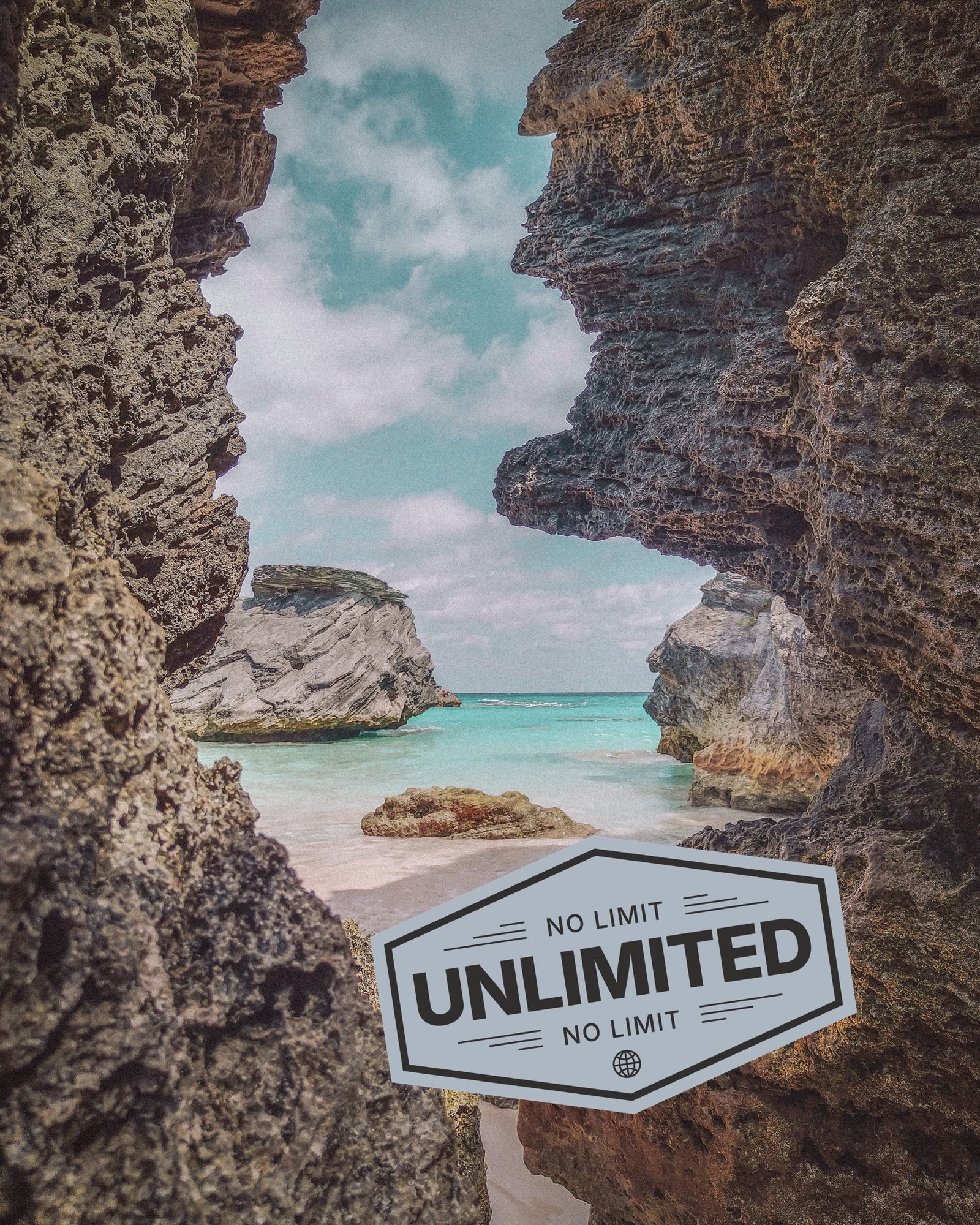 View to the sea in Bermuda, promoting SIMOVO Unlimited Data eSIMs