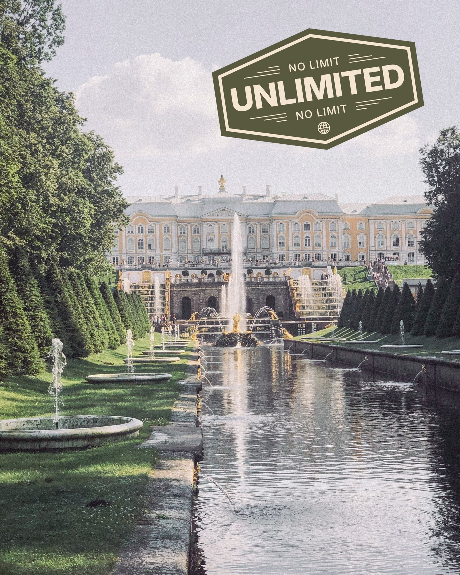 Russia landscape showing iconic St. Petersburg building, promoting eSIM unlimited data for travellers